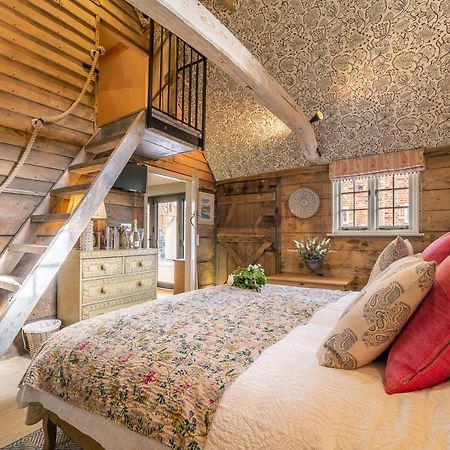 Romantic Cottage In Pretty Village With Great Pubs - Stoke Cartlodge Колчестер Экстерьер фото