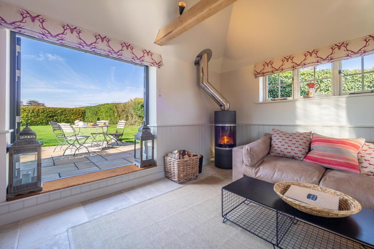 Romantic Cottage In Pretty Village With Great Pubs - Stoke Cartlodge Колчестер Экстерьер фото